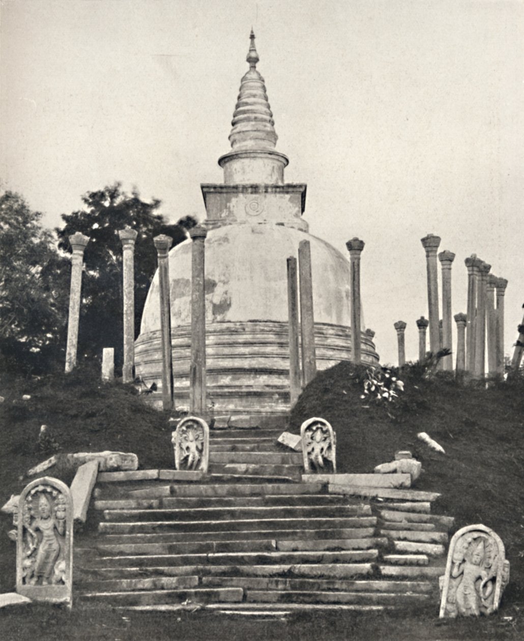 Thuparama Dagoba zu Anuradhapura, 1926 alkotó: Unbekannt
