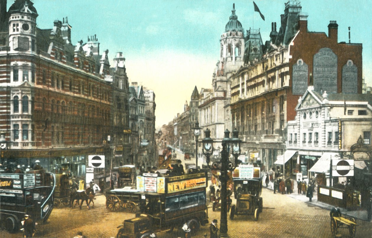Tottenham Court Road, London, . TÖRLÉS, duplikáció, lásd: 580036379 alkotó: Unbekannt