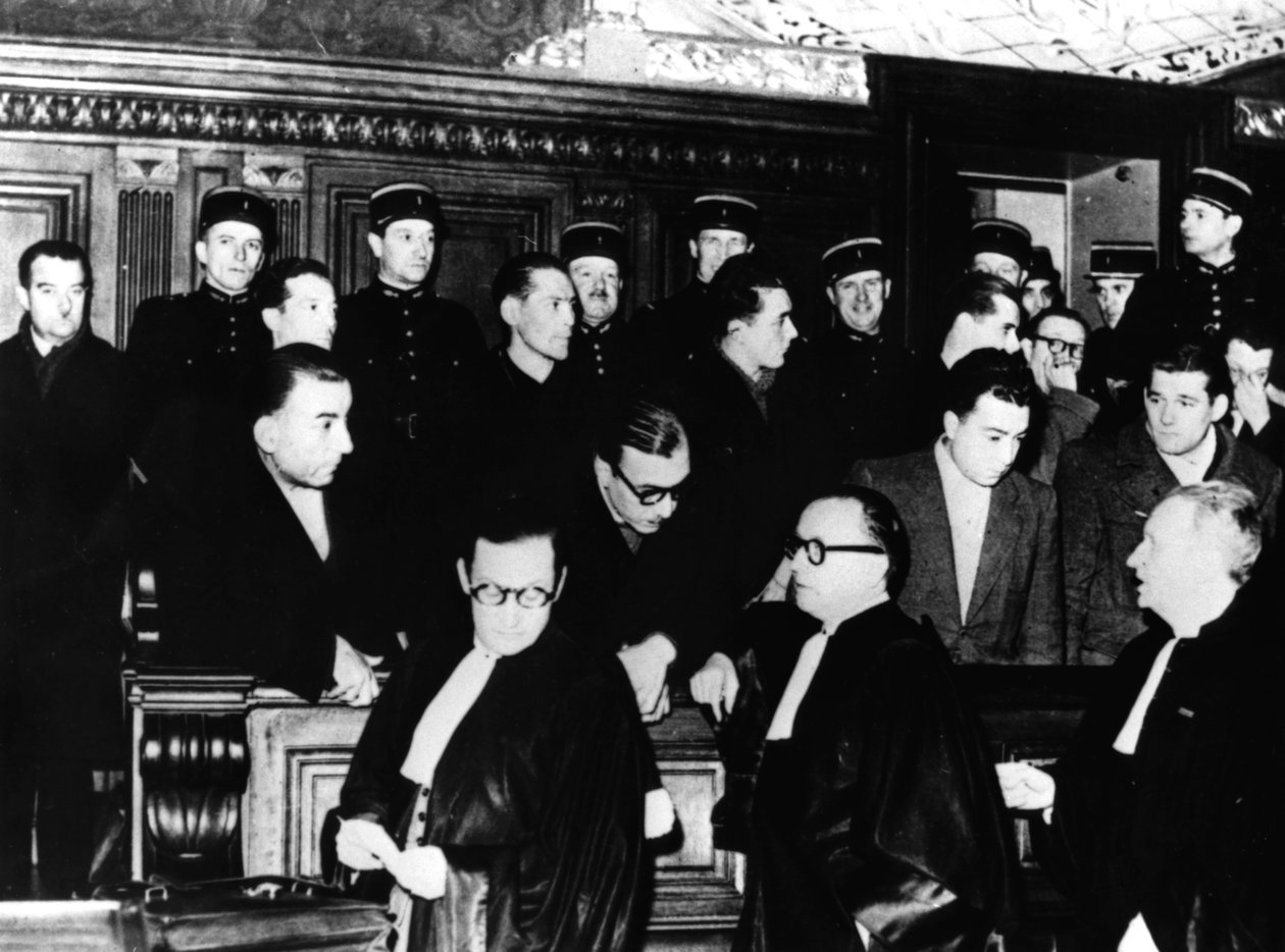 Per a Gestapo francia tagjai ellen, Párizs, 1944. december 1-12 alkotó: Unbekannt