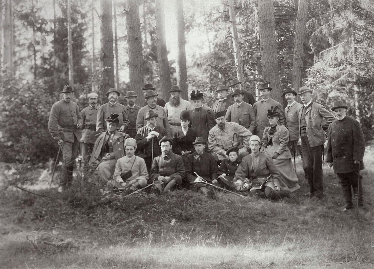 III. Sándor cár családjával és barátaival vadászaton a Bialowieza-erdőben, Oroszország, 1894 alkotó: Unbekannt