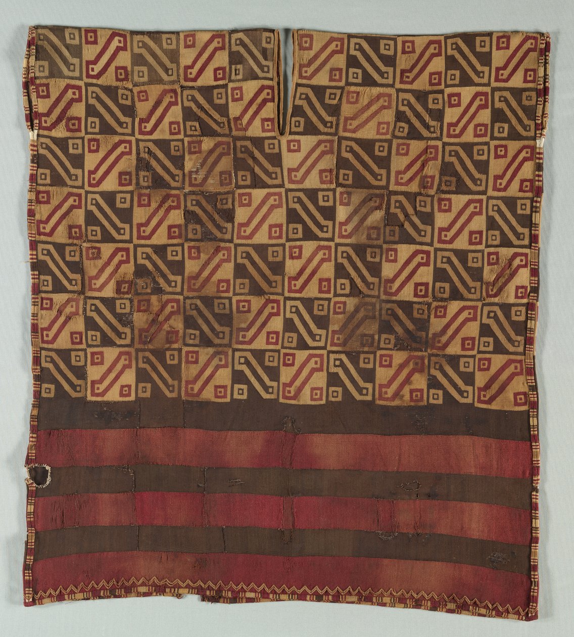 Tunika, c. 1400-1540. alkotó: Unbekannt