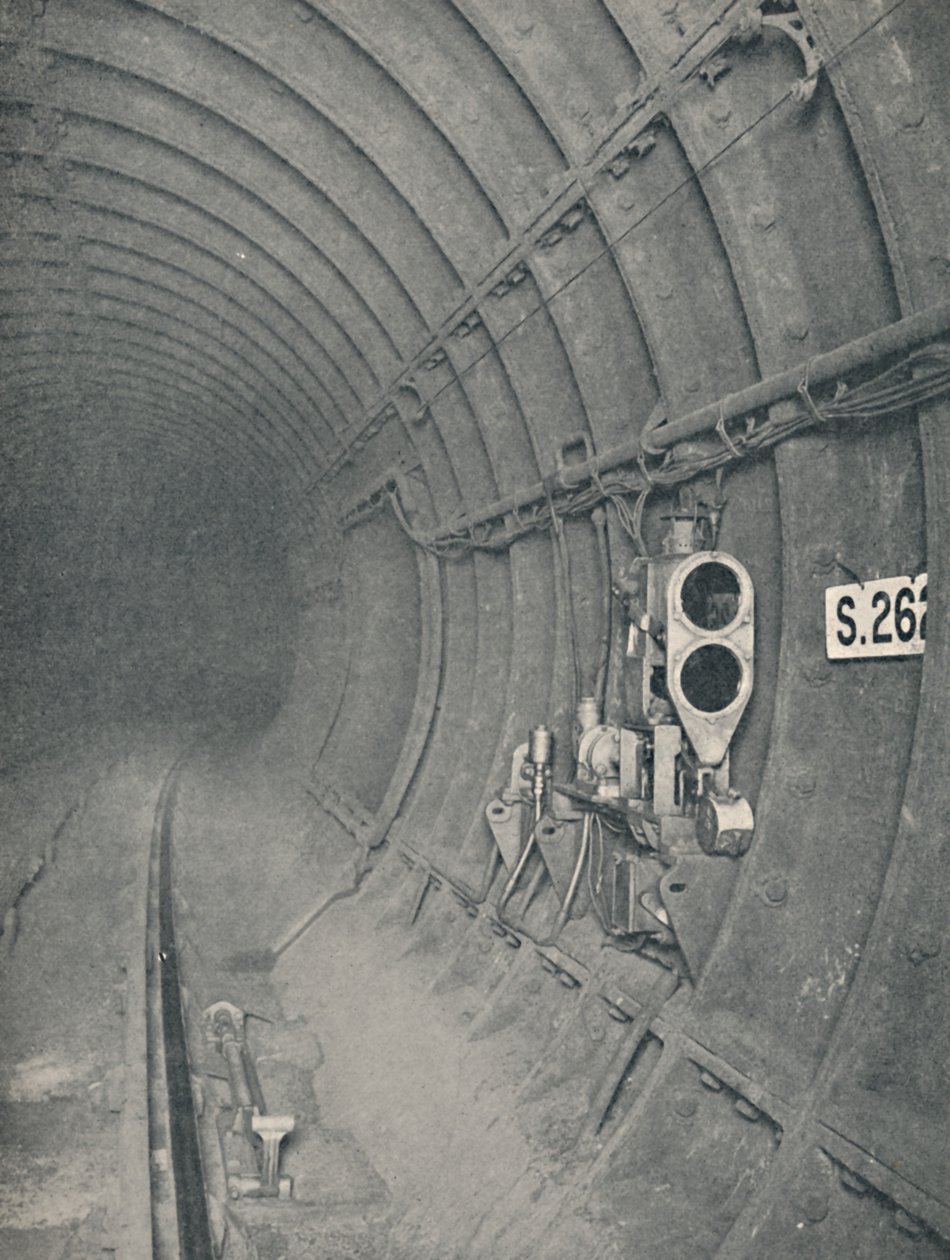 Alagútjelző és automatikus vonatmegállás. London Underground Railways, 1926 alkotó: Unbekannt