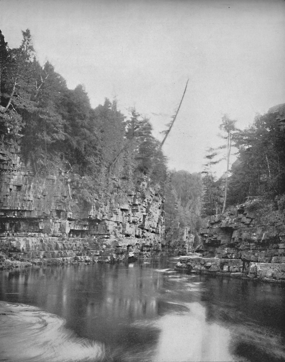 Au Sable szakadék felső vége, az Adirondacks, 1897. alkotó: Unbekannt