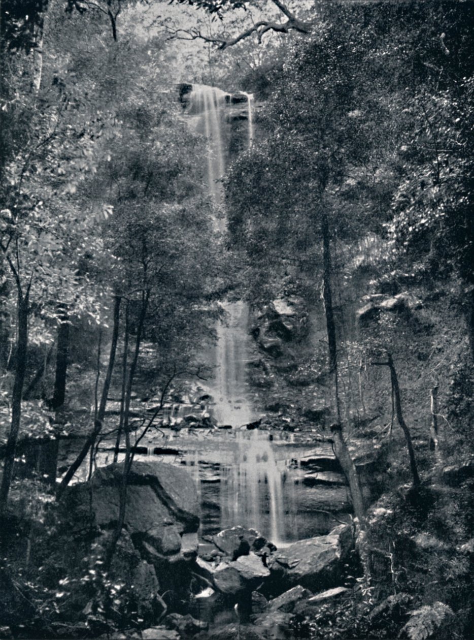 Vizek Völgye, Kék-hegység, 1900. alkotó: Unbekannt