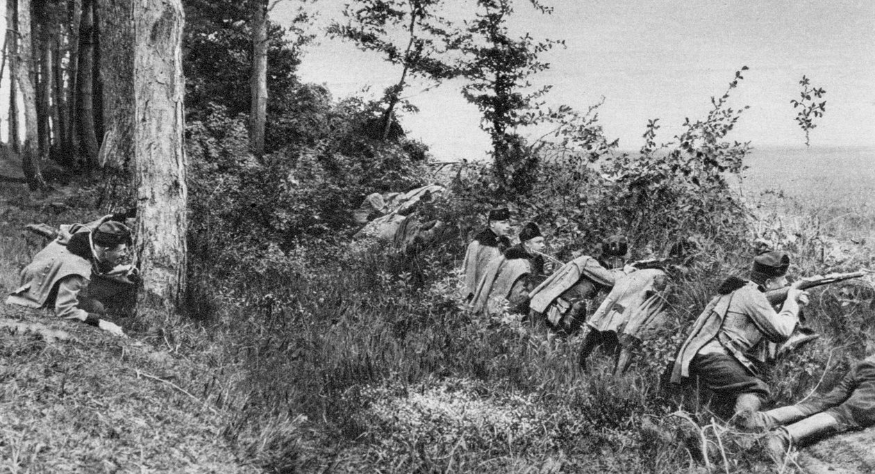 Osztrák-Magyar ulánok élcsapata egy tisztást elfoglalva egy erdőben, I. világháború, 1917 alkotó: Unbekannt