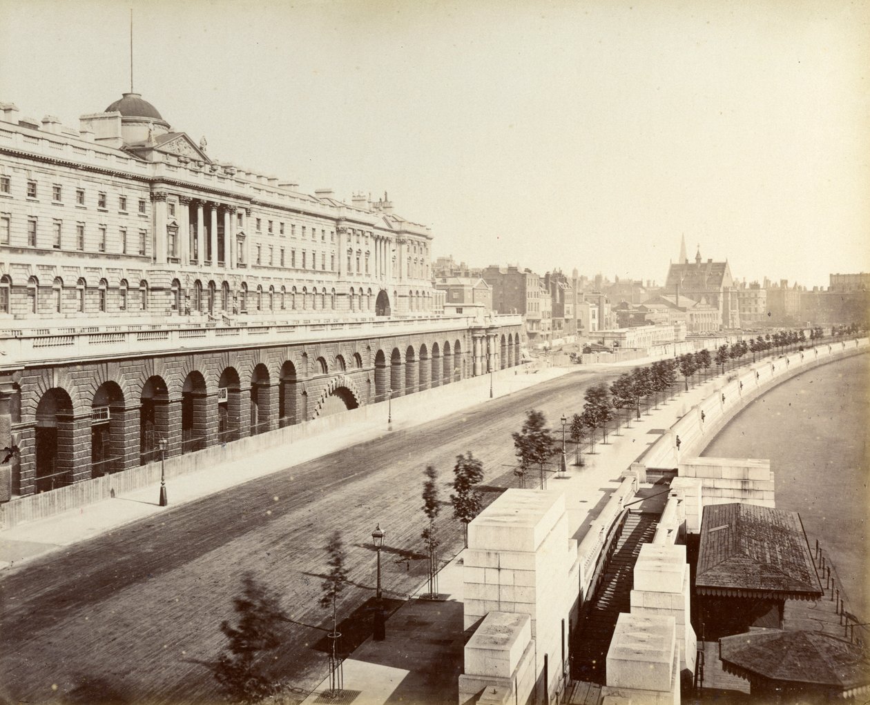 Victoria Embankment, bemutatja a Somerset House-t, London, 1887 alkotó: Unbekannt