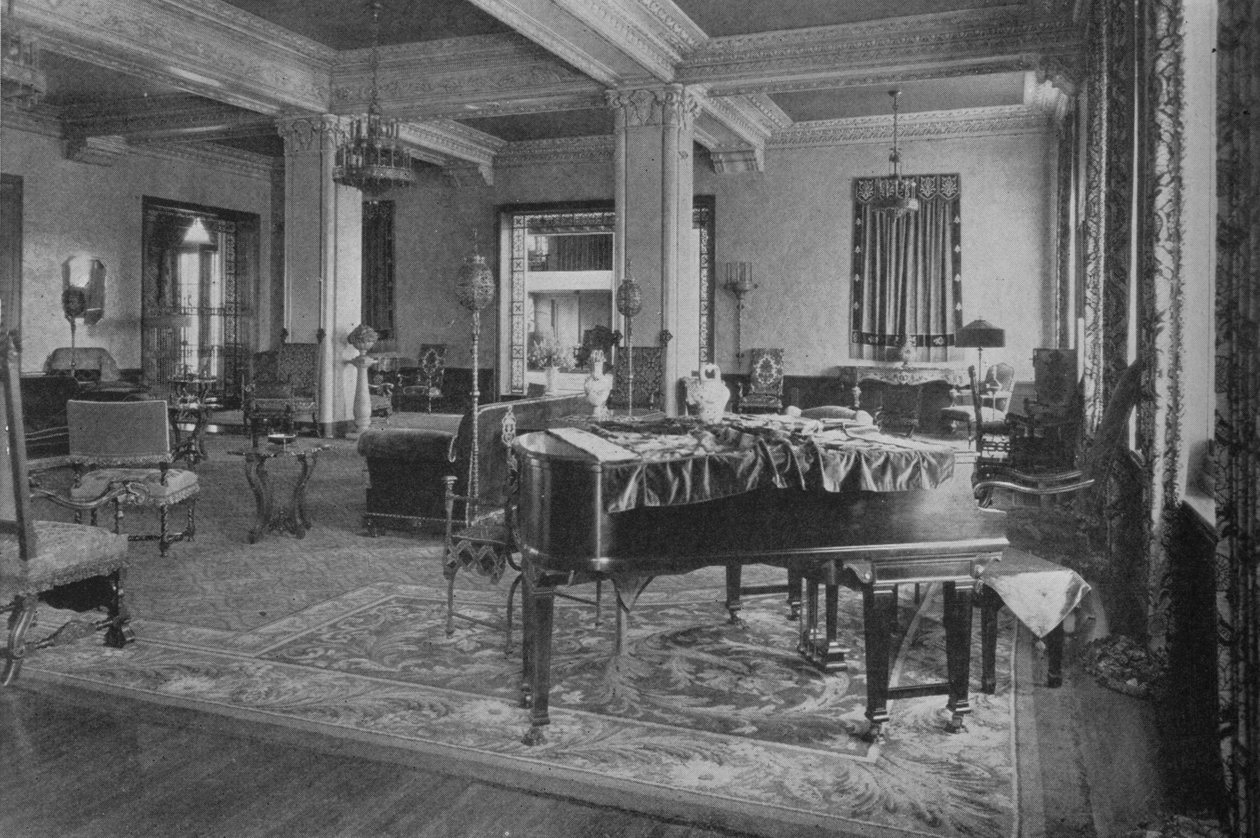 Kilátás a társalgóra, Gaylord Apartments, Los Angeles, Kalifornia. 1924 alkotó: Unbekannt