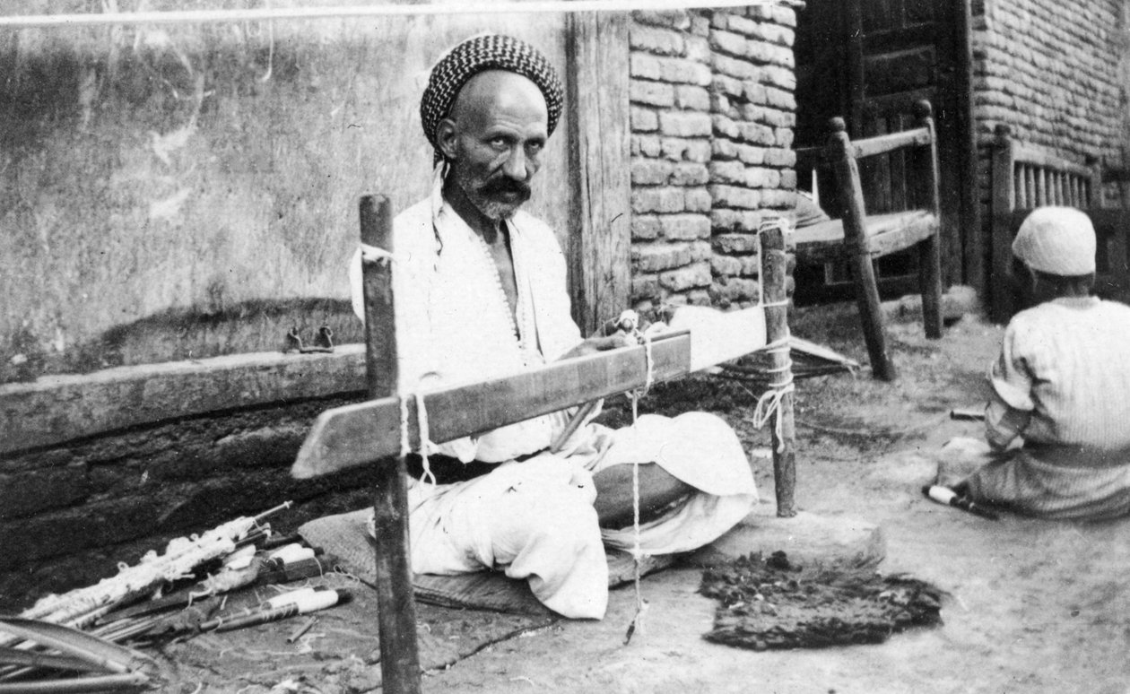Weaver, Muttra, 1917 alkotó: Unbekannt
