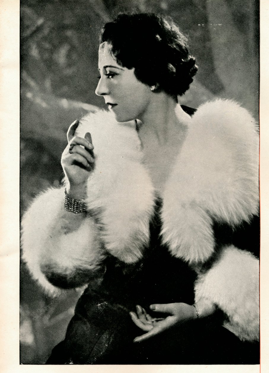 Az Ön hívása, Miss Arnaud Egy koktél fülkével – Ó, igen! Booths nélkül Arnaud., 1935, 1935 alkotó: Unbekannt