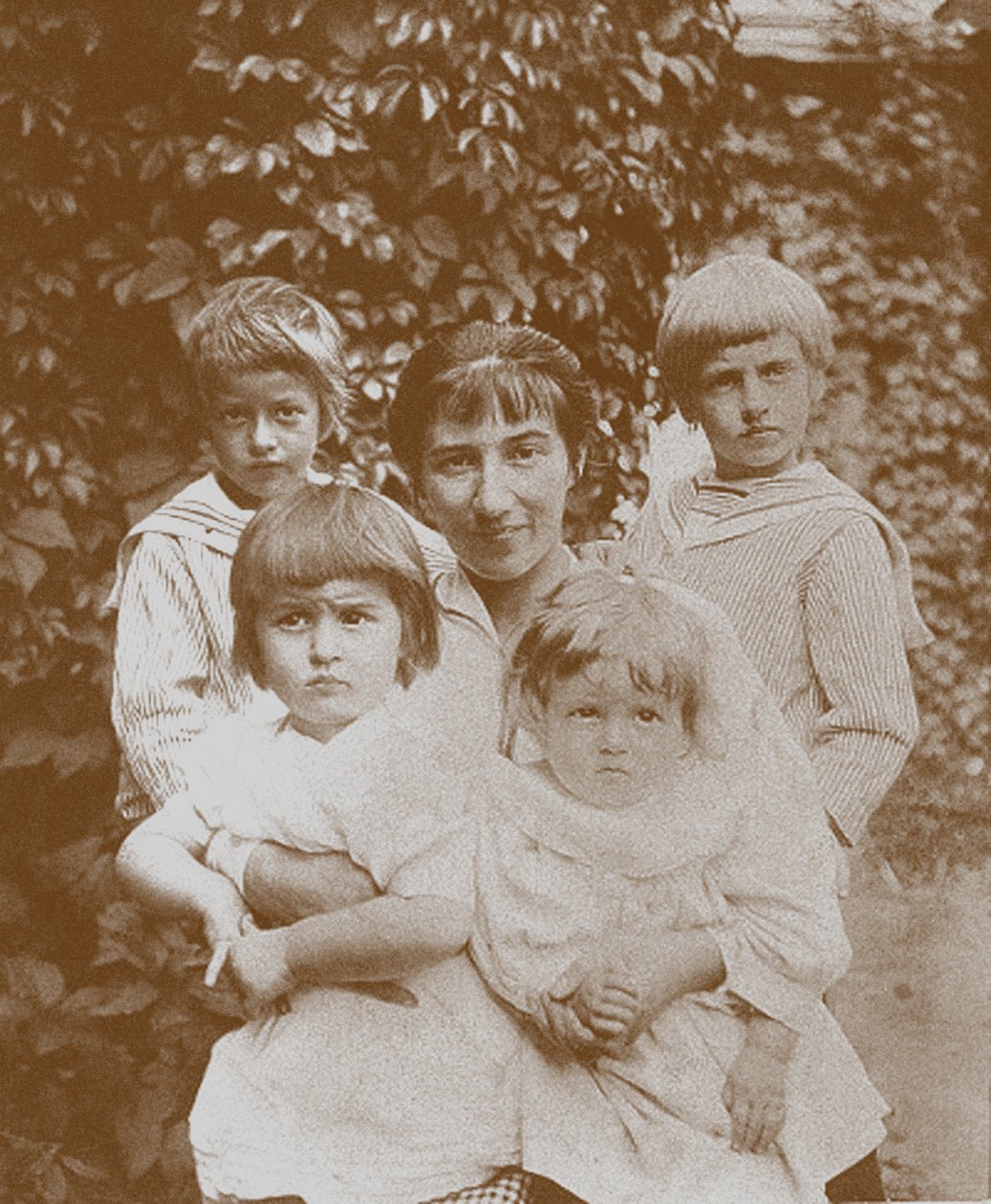 Zinaida Serebriakova gyermekeivel, 1920-as évek alkotó: Unbekannt