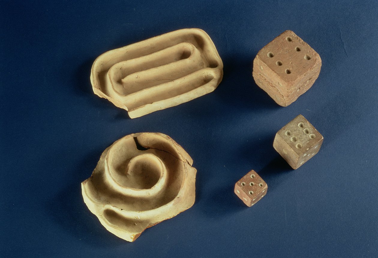 Homokkő kocka és terrakotta labirintus játék, Harappa, ie 2300-1750 alkotó: Unbekannt Unbekannt