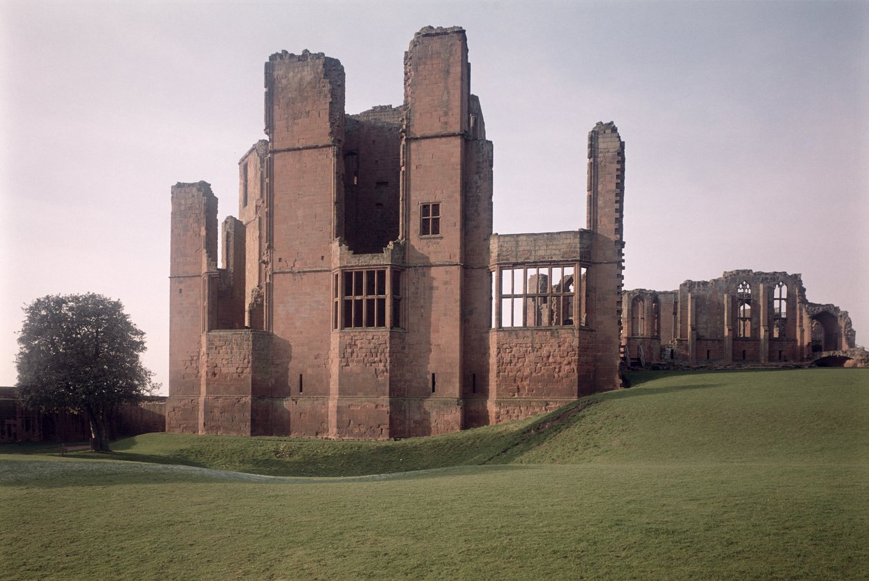Kilátás a külső falakra, Kenilworth kastély, Warwickshire, 1203-16-ban épült alkotó: Unbekannt Unbekannt