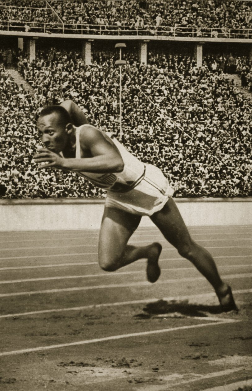 Jesse Owens a 200 méteres verseny rajtjában az 1936-os berlini olimpián alkotó: Unbekannt Unbekannt