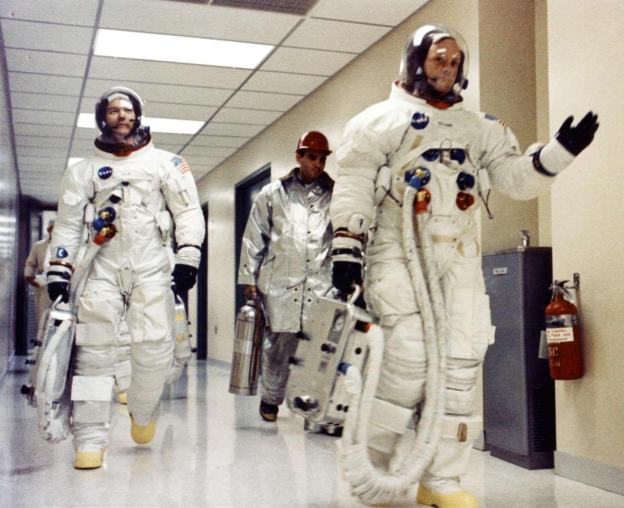 Az Apollo 11 legénysége útban az indítási komplexum felé, 1969 alkotó: Unbekannt Unbekannt