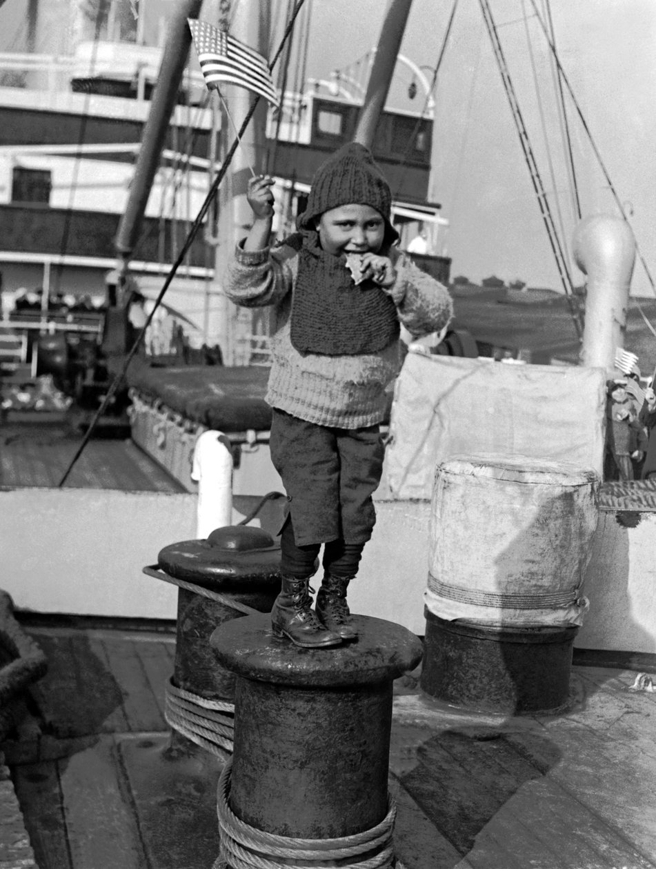 Gyermek érkezése Ellis Islandre alkotó: Unbekannt Unbekannt