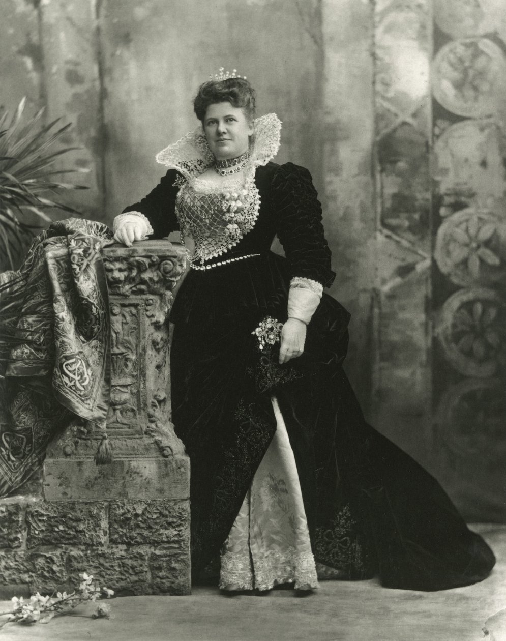 Cornelia Bradley Martin, mint Mary Stuart, a skótok királynője, Bradley-Martin Ball, 1897 alkotó: Unbekannt Unbekannt