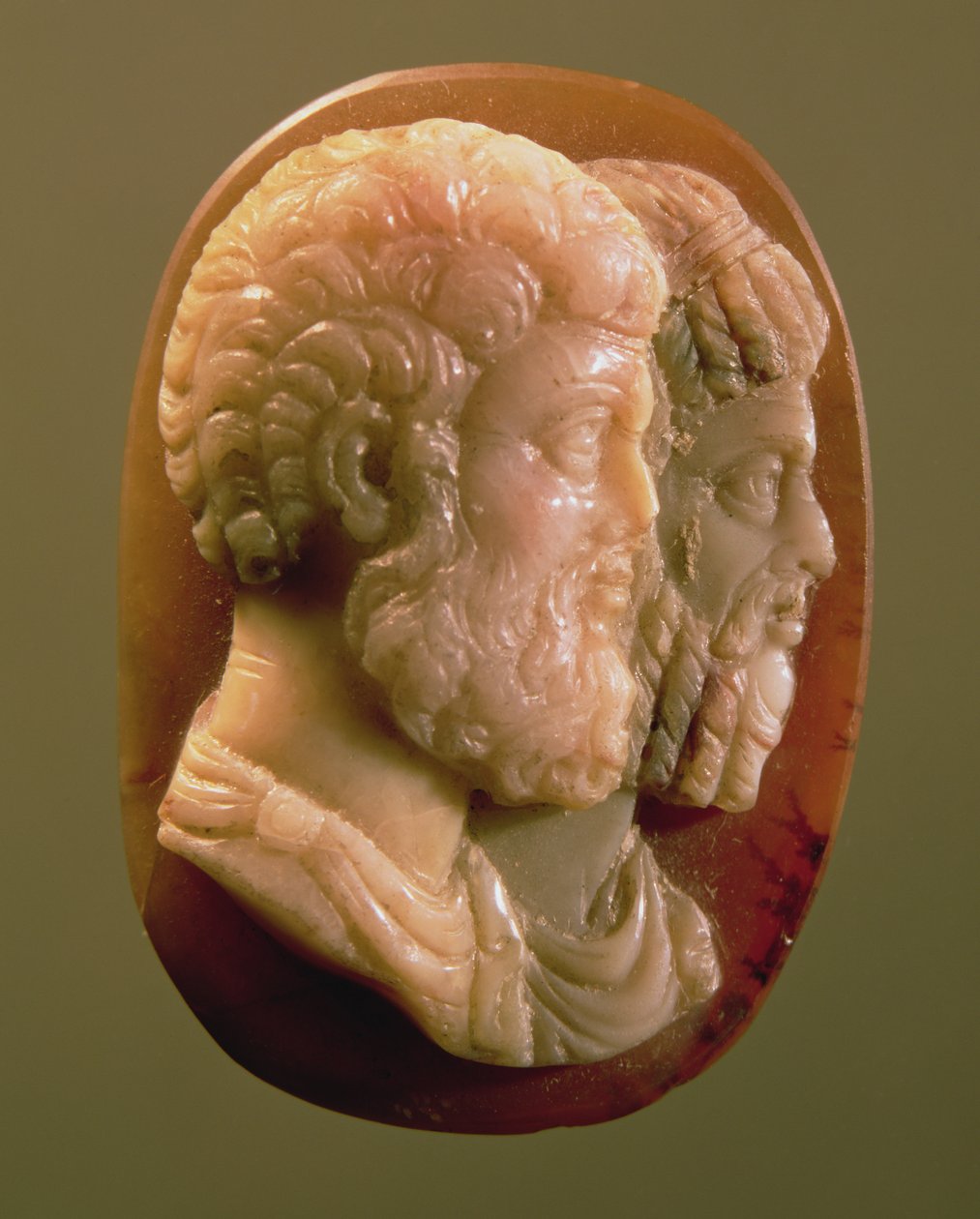 Cameo, amely Marcus Aureliust (121-180) és Lucius Verust (130-169) Roman (onix) ábrázolja alkotó: Unbekannt