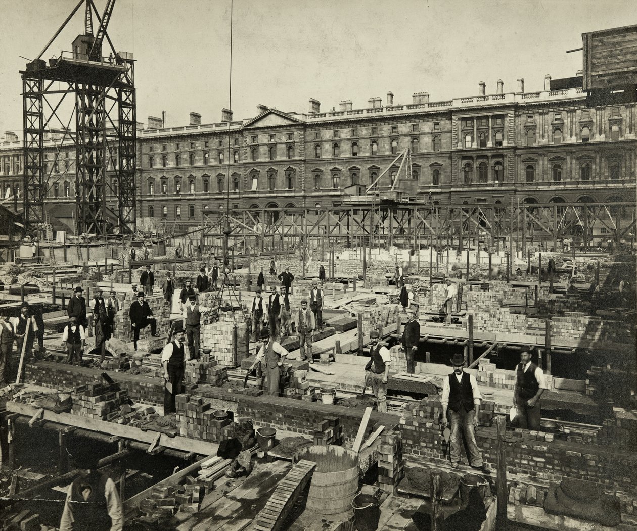 Az új kormányhivatal építése, Great George Street, Westminster, London, 1902. szeptember 24., Egyesült Királyság (f/w fotó) alkotó: Unbekannter Künstler