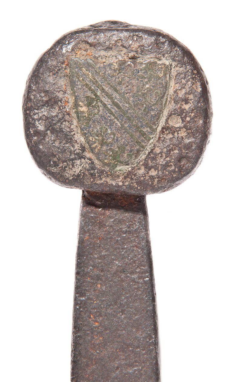 Részlet, késő középkori széles kard korábbi viking pengével és a De Bohun család fegyveres csapágyaival alkotó: Unbekannt