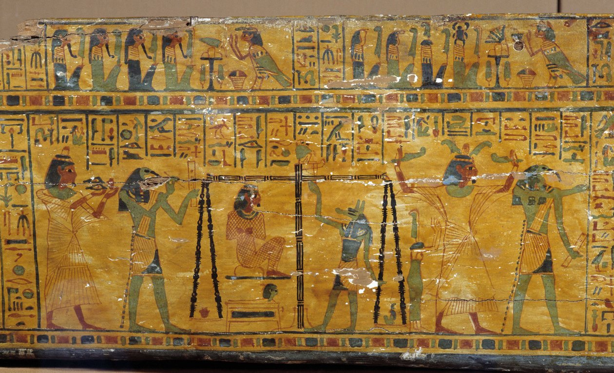 Egyiptom: Khonsoure szarkofágjának részlete, amely Nut istennőt és az elhunyt lelkének súlyát ábrázolja. Mediterrán Régészeti Múzeum, Marseille alkotó: Unbekannter Künstler