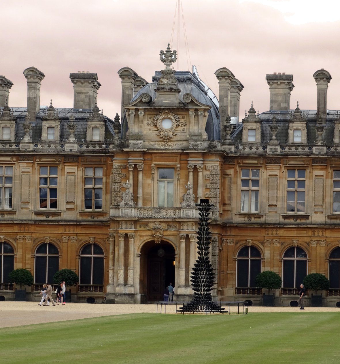 A Waddesdon Manor külseje alkotó: Lancelot Volders