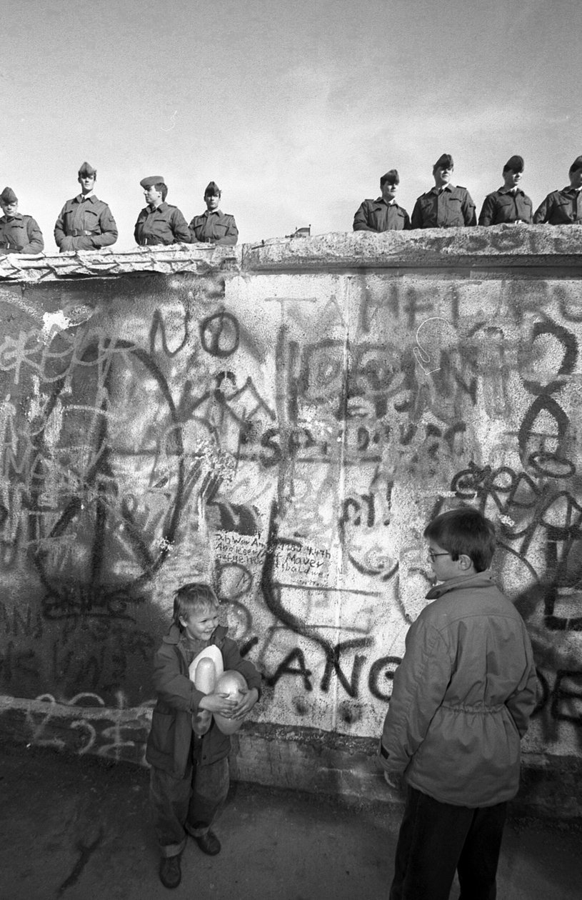 Német újraegyesítés, a berlini fal leomlása, Németország alkotó: Unbekannt