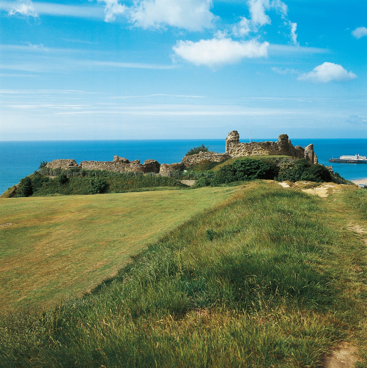 Hastings kastély, East Sussex, Egyesült Királyság alkotó: William M. Timlin