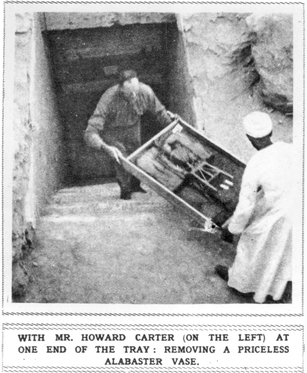 Howard Carter (1874-1939): Kincsek eltávolítása Tutanhamon sírjából alkotó: Unbekannt