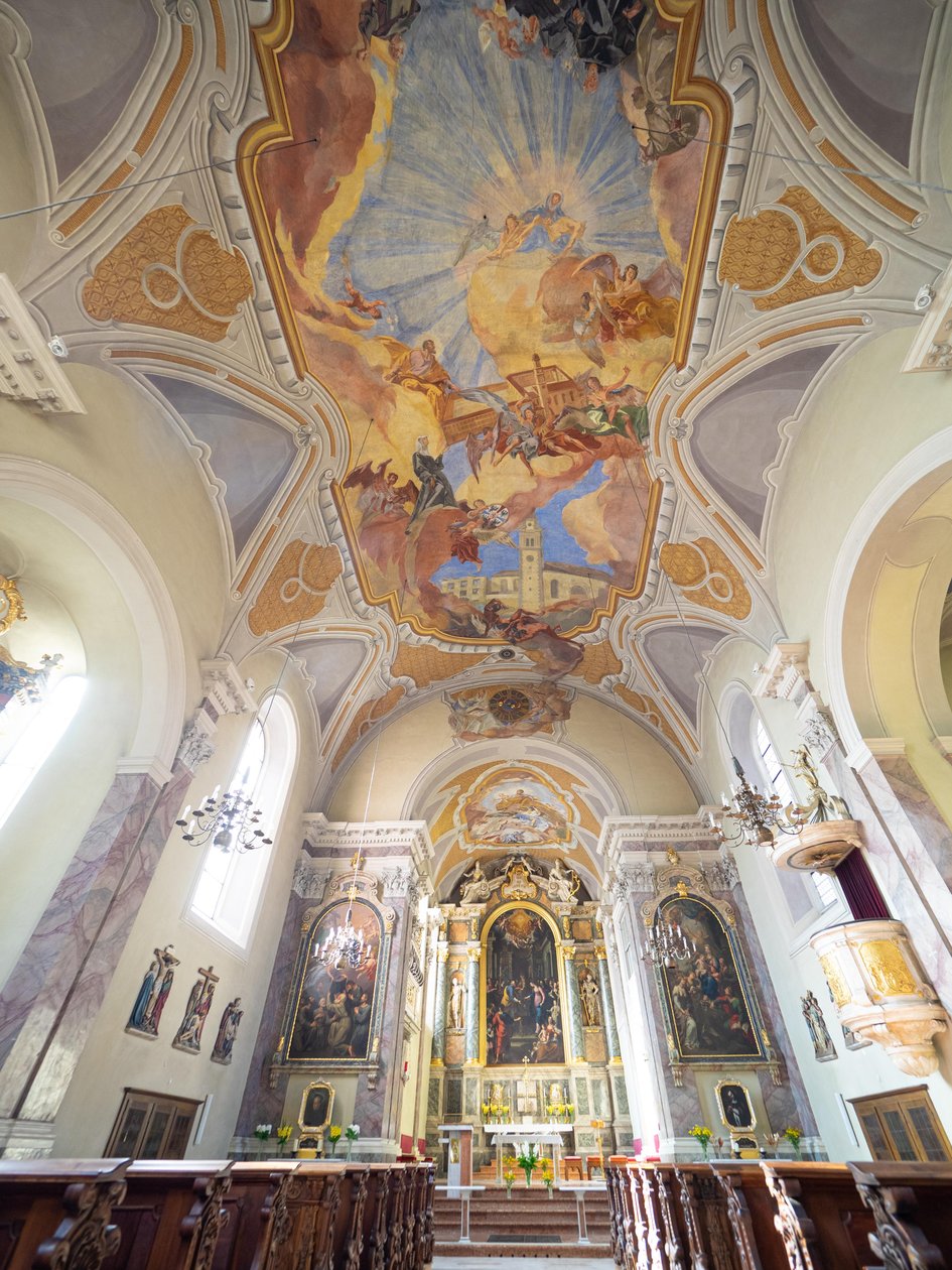 Hans Andre belső és mennyezeti festményei, Servitenkirche, Innsbruck, Tirol, Ausztria, Európa (fotó) alkotó: Unbekannter Künstler
