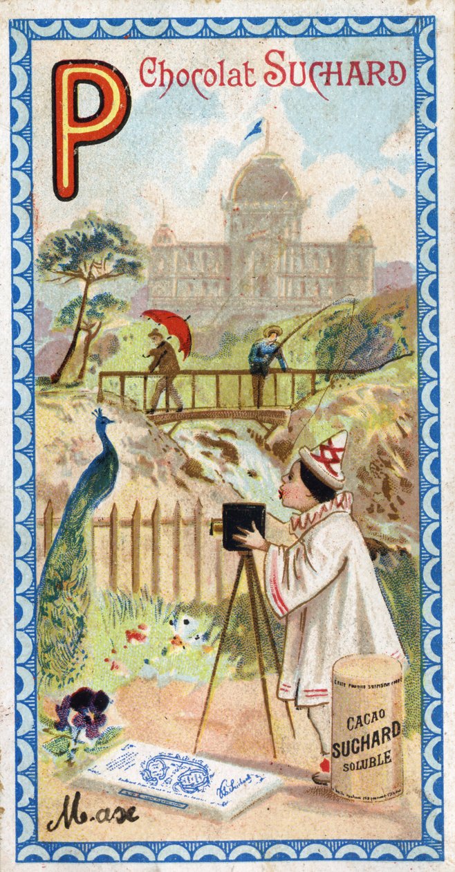 P betű: palota, pavilon, esernyő, fotós, híd, horgászat, páva, pensee. Az ábécé metszetét Chocolat Suchard szerkesztette, a XX. század eleje. 24 kromolitográfia, amelyek a felfedezendő helyeket, karaktereket és tárgyakat ábrázolják alkotó: Unbekannt