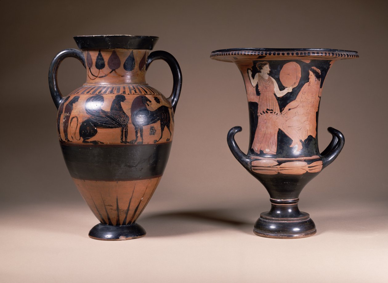 LtoR: orientalizáló fekete-alakú amfora, görög, Kr.e. 6. század; vörös alakos csésze-kráter, görög, Dél-Olaszország, Kr.e. IV. század (kerámia) alkotó: Unbekannt
