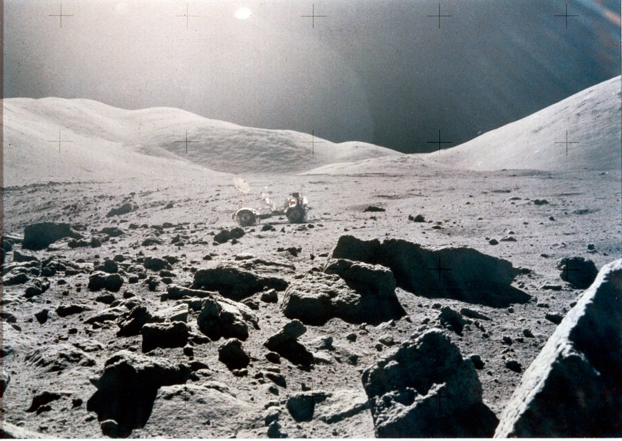 Manned Space Flight, USA, Apollo 15 Panorámás kilátás a Hold felszínére, Apollo 15 alkotó: Unbekannt