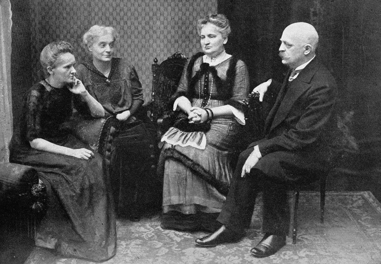 Marie Curie a testvéreivel alkotó: Unbekannter Künstler