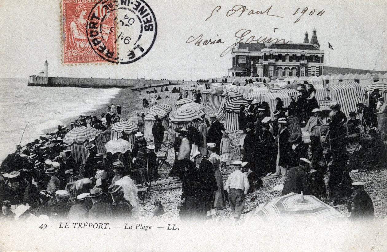 Normandia, Seine Maritime (76), Treport: nyaralók tömege a tengerparton és kaszinó a háttérben - 1904-es képeslap alkotó: William M. Timlin