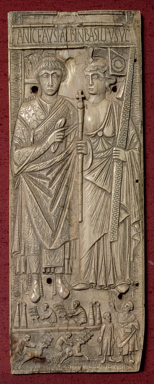Emléktábla, amely Basiliscust, a keleti császárt († 478) ábrázolja, alatta egy szekérversennyel, római, i.sz. 480 (elefántcsont) alkotó: Unbekannt