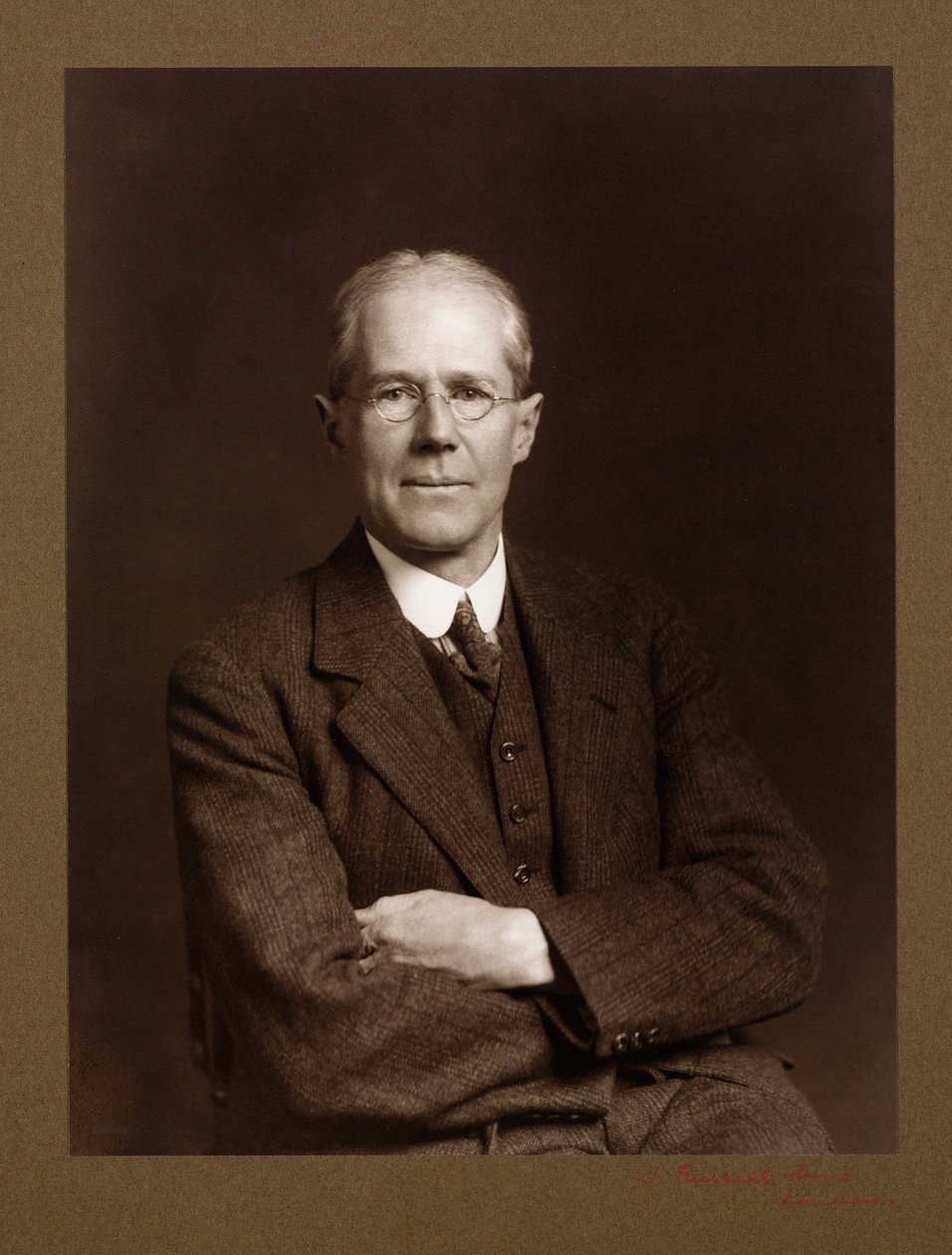 Sir Henry Cort Harold Carpenter, a kohászat professzora, az 1920-as évek végén alkotó: Unbekannt
