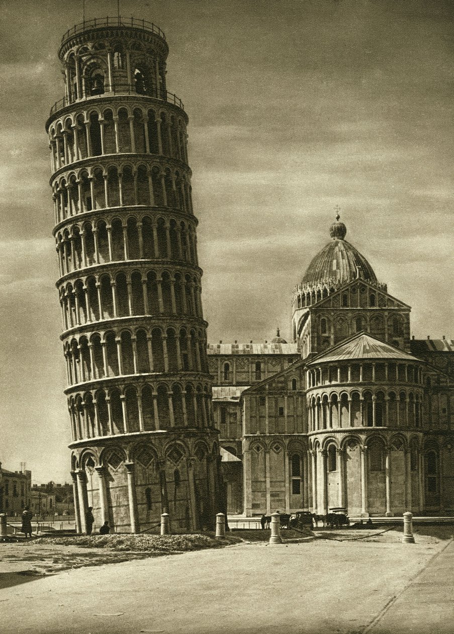 A pisai kupola (duomo) ferde tornya és apszisa 1925-ben alkotó: Unbekannt