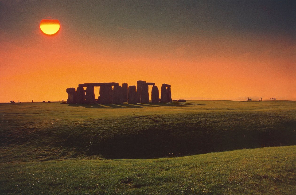 Egyesült Királyság, Anglia, Wiltshire megye, Stonehenge, bronzkori megalitikus emlékmű naplementekor alkotó: Benjamin Baud