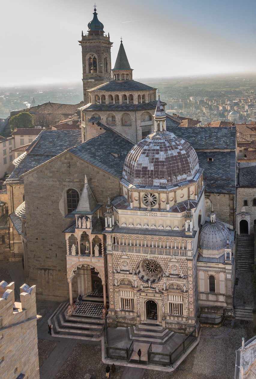 Kilátás a Piazza Duomo-ra, Bergamo Alta, Olaszország (fotó) alkotó: Unbekannter Künstler