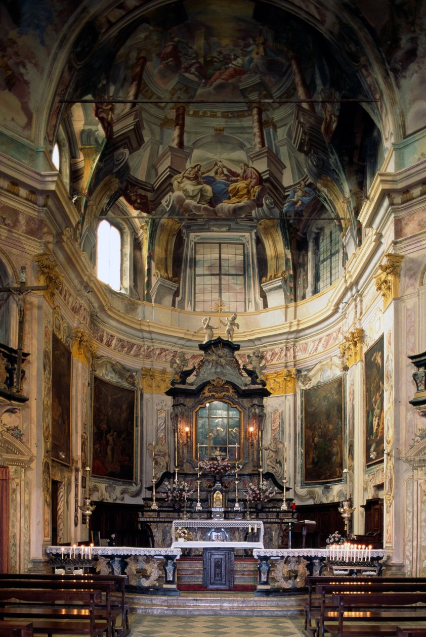 Lorenzo Peracino (1710-1788) oltárának és freskóinak kilátása, Madonna del Sasso szentélye, Piemont, Olaszország alkotó: Benjamin Baud