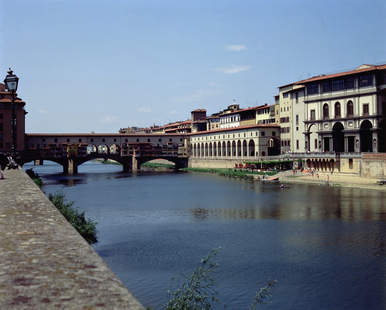 Kilátás a Ponte Vecchióra és az Uffizire (fotó) alkotó: Unbekannt