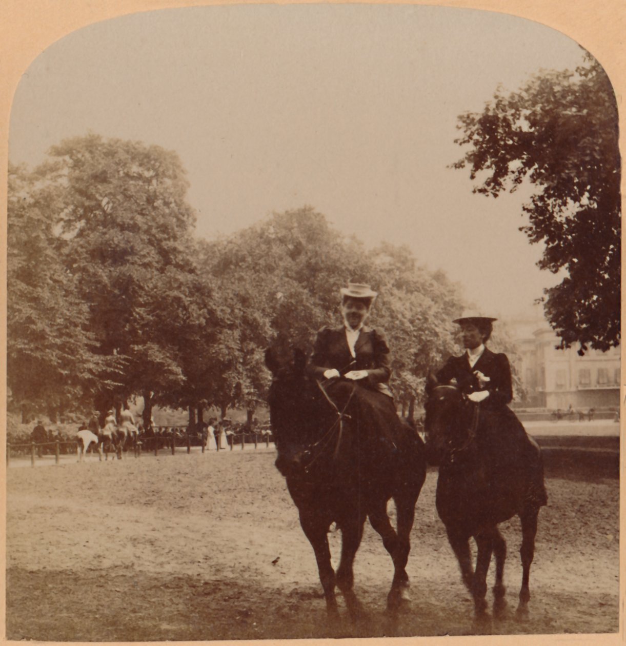 An Early Morning Ride, Rotten Row, Hyde Park, London, Anglia, 1896. alkotó: Underwood and Underwood