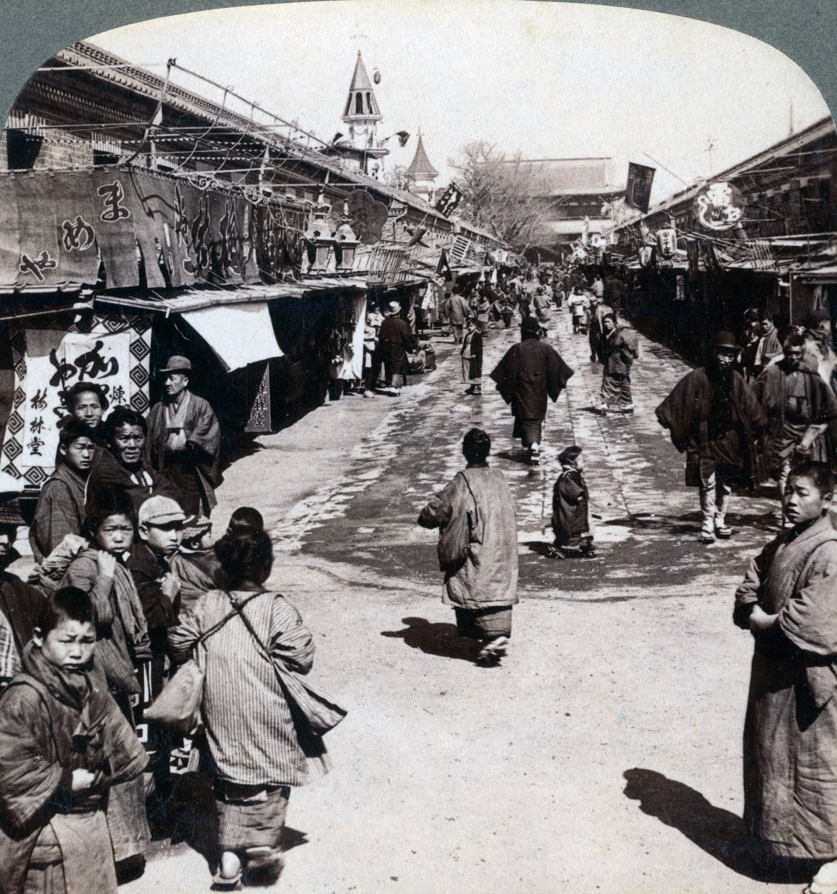 Asakusa Street, Tokió, Japán, 1896 alkotó: Underwood and Underwood