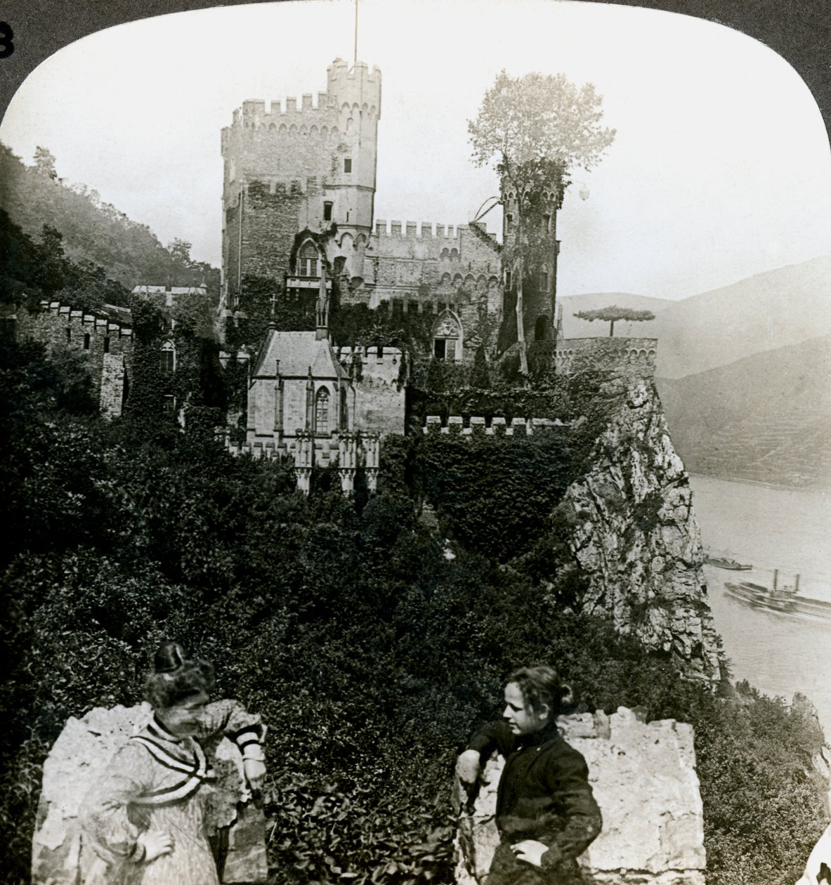 Rheinstein kastély, Bingen közelében, Németországban. alkotó: Underwood and Underwood