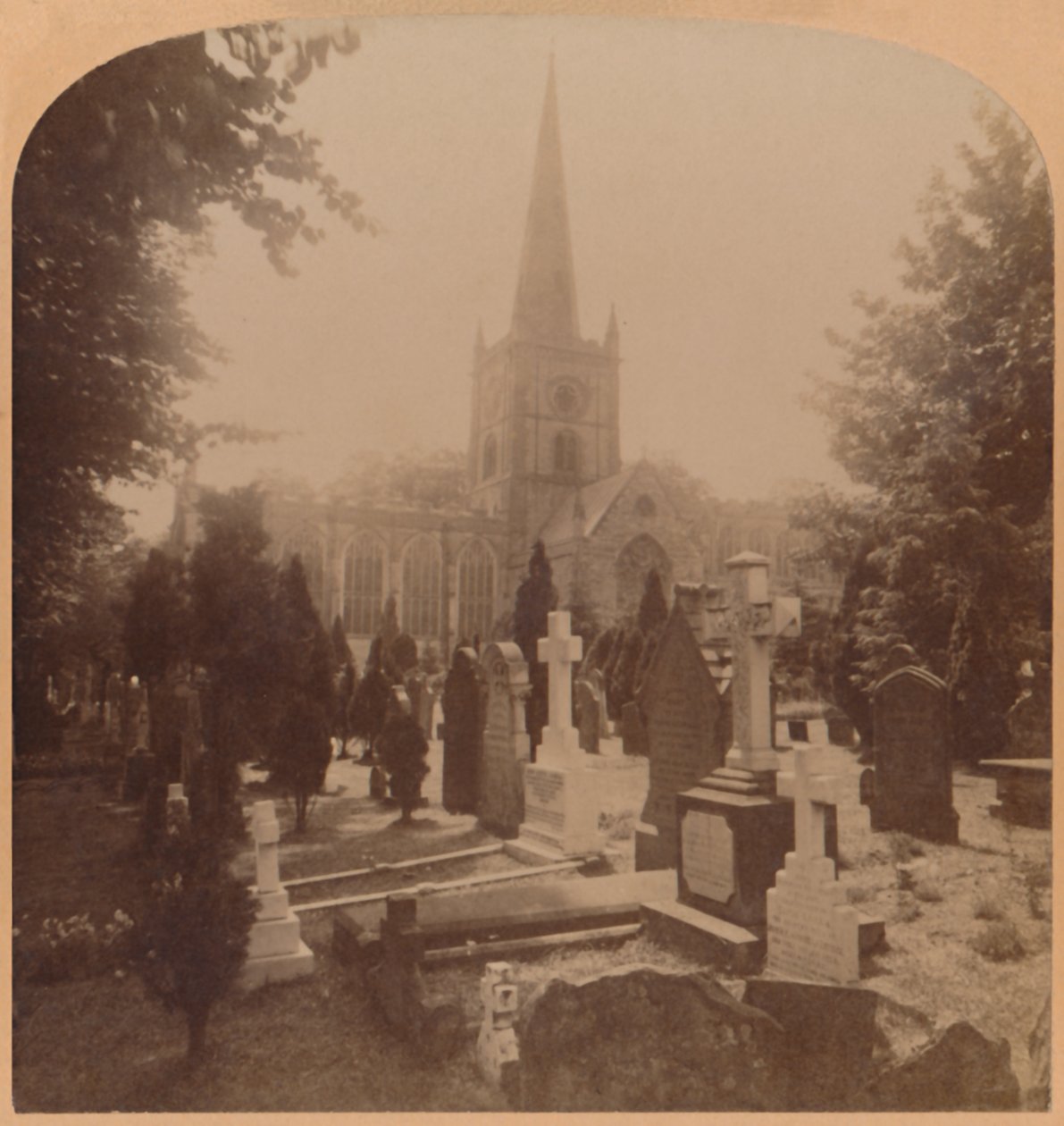 Templom Stratford-on-Avonban, Angliában – ahol Shakspeare halandó maradványai hevernek, 1900. alkotó: Underwood and Underwood
