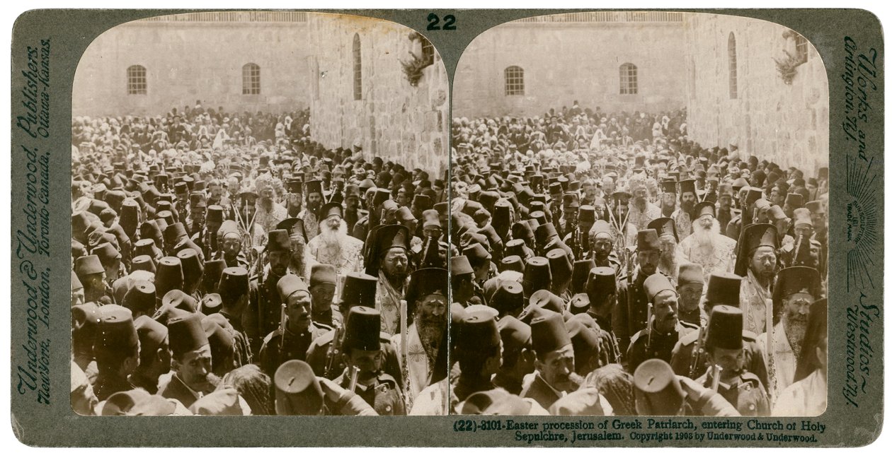 A görög pátriárka húsvéti körmenete, belépve a jeruzsálemi Szent Sír-templomba, 1903. alkotó: Underwood and Underwood