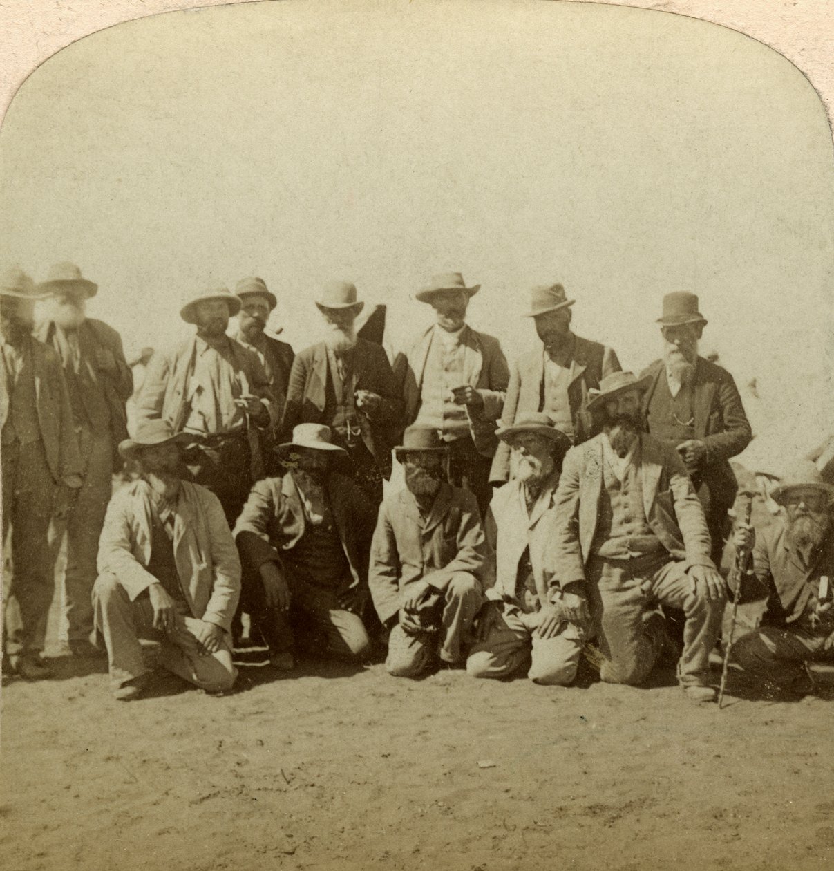 Cronjes tábornok főparancsnokai a feladás után, Dél-Afrika, búr háború, 1900. alkotó: Underwood and Underwood