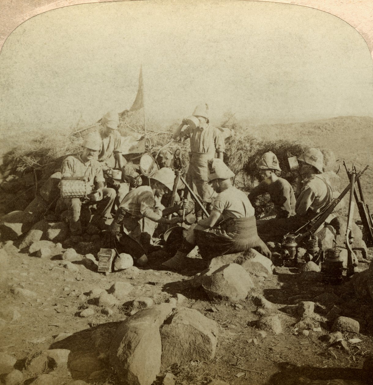 Gordon Highland jeladók a Signal Hillen, Euslin, Dél-Afrika, búr háború, 1899-1902. alkotó: Underwood and Underwood