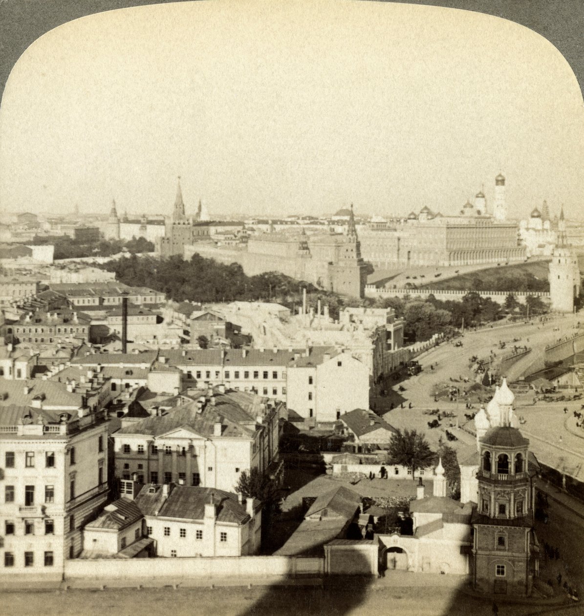 Kreml fal, Moszkva, Oroszország. alkotó: Underwood and Underwood