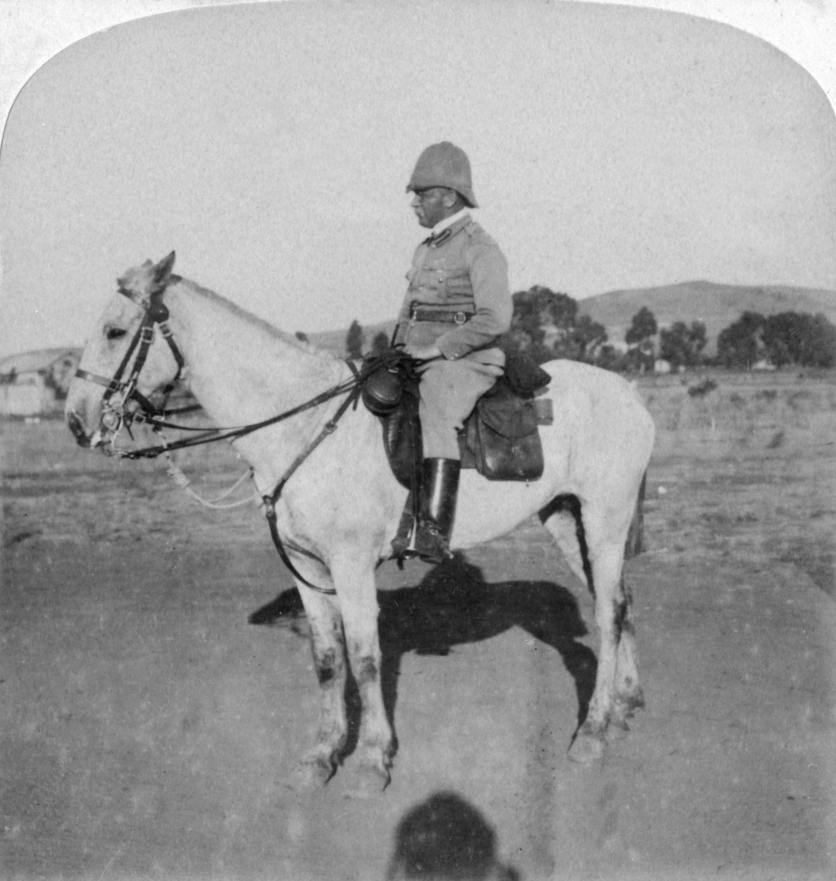John French vezérőrnagy, a rettenthetetlen lovasság vezére, Pretoria, Dél-Afrika, búr háború, 1901. alkotó: Underwood and Underwood